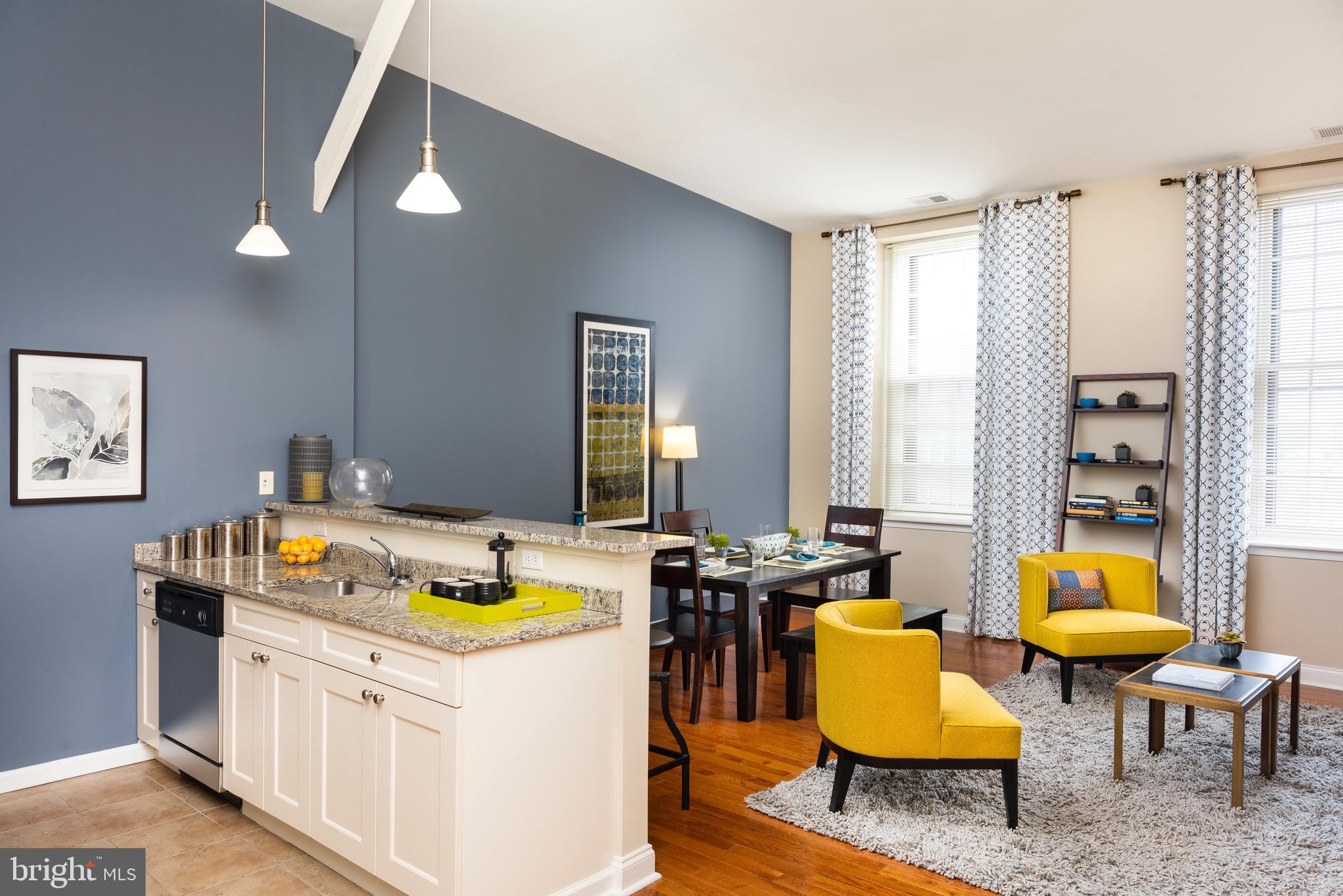 RIVERSIDE PARK - Residential Lease