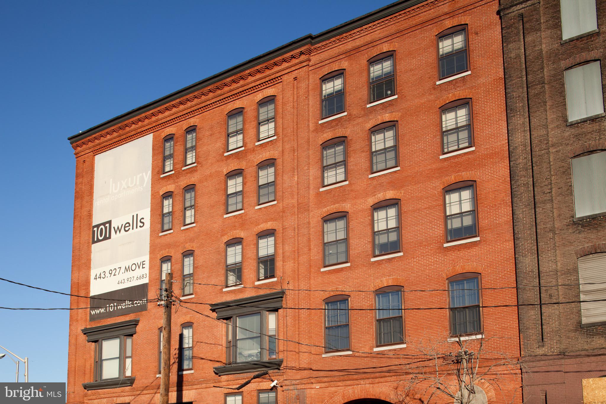 RIVERSIDE PARK - Residential Lease