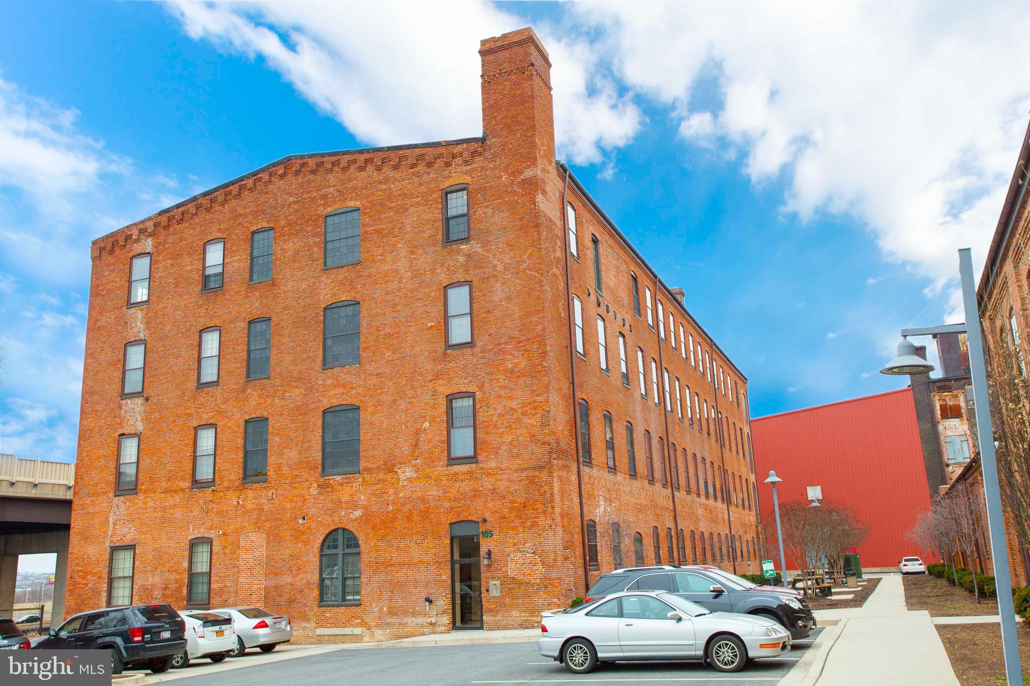 RIVERSIDE PARK - Residential Lease