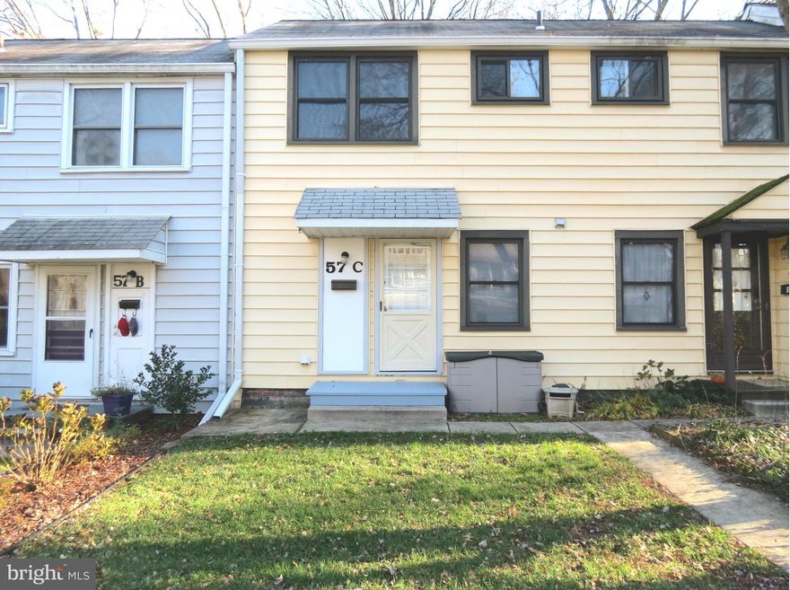 REDUCED! Amazing 2BD, 1BA, w/ hrdwd flrs, new light fixtures, washer/dryer combo & excellent storage space. LOTS of natural light. Nice fenced backyard. Coop Assoc covers the structural systems, plumbing, electrical wiring & hot water heater AND the unit will have the following coop paid updates in 2017: replacement of the windows, doors, siding, roofing & heating system!