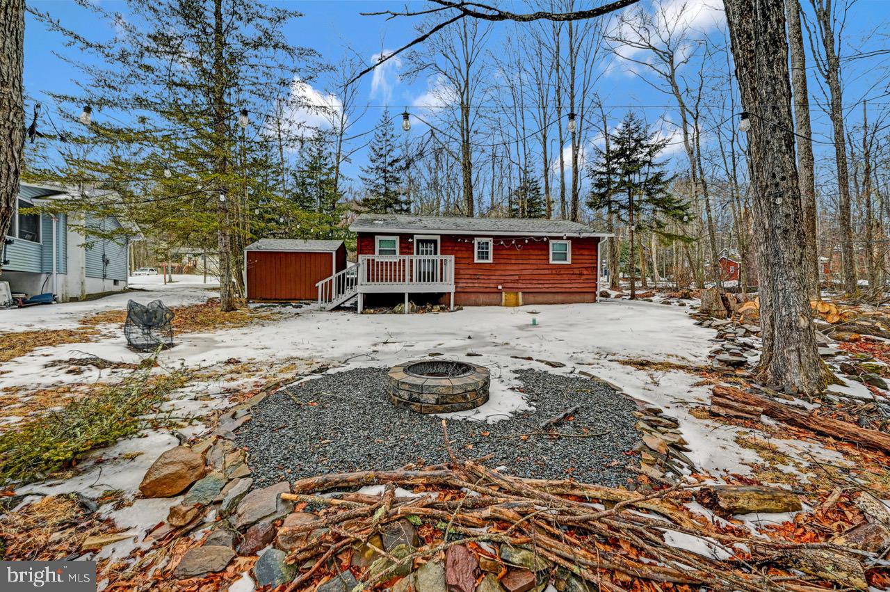 AROOWHEAD LAKE - Residential Lease