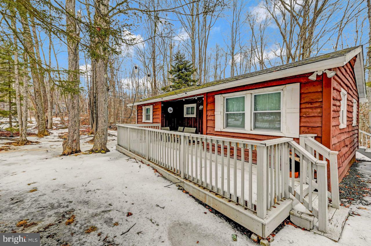 AROOWHEAD LAKE - Residential Lease