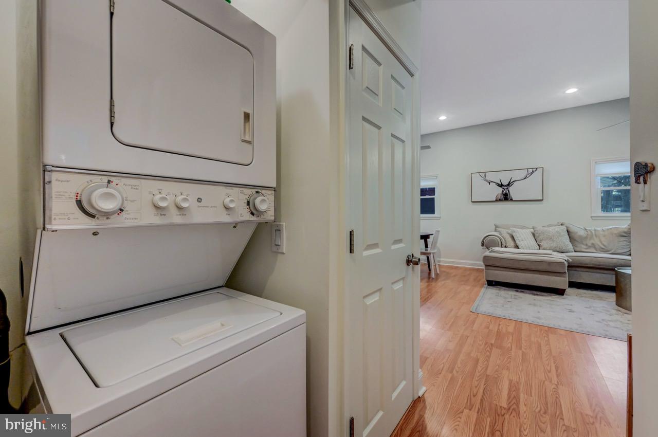 AROOWHEAD LAKE - Residential Lease