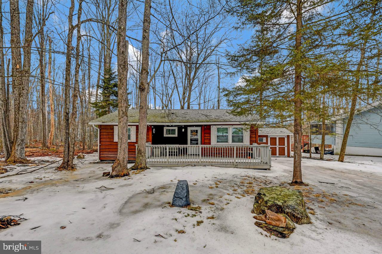 AROOWHEAD LAKE - Residential Lease