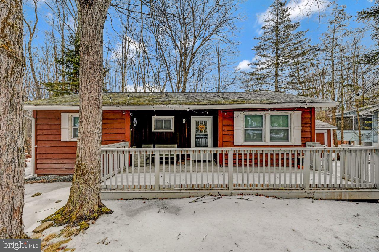 AROOWHEAD LAKE - Residential Lease