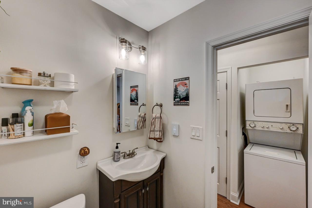 AROOWHEAD LAKE - Residential Lease