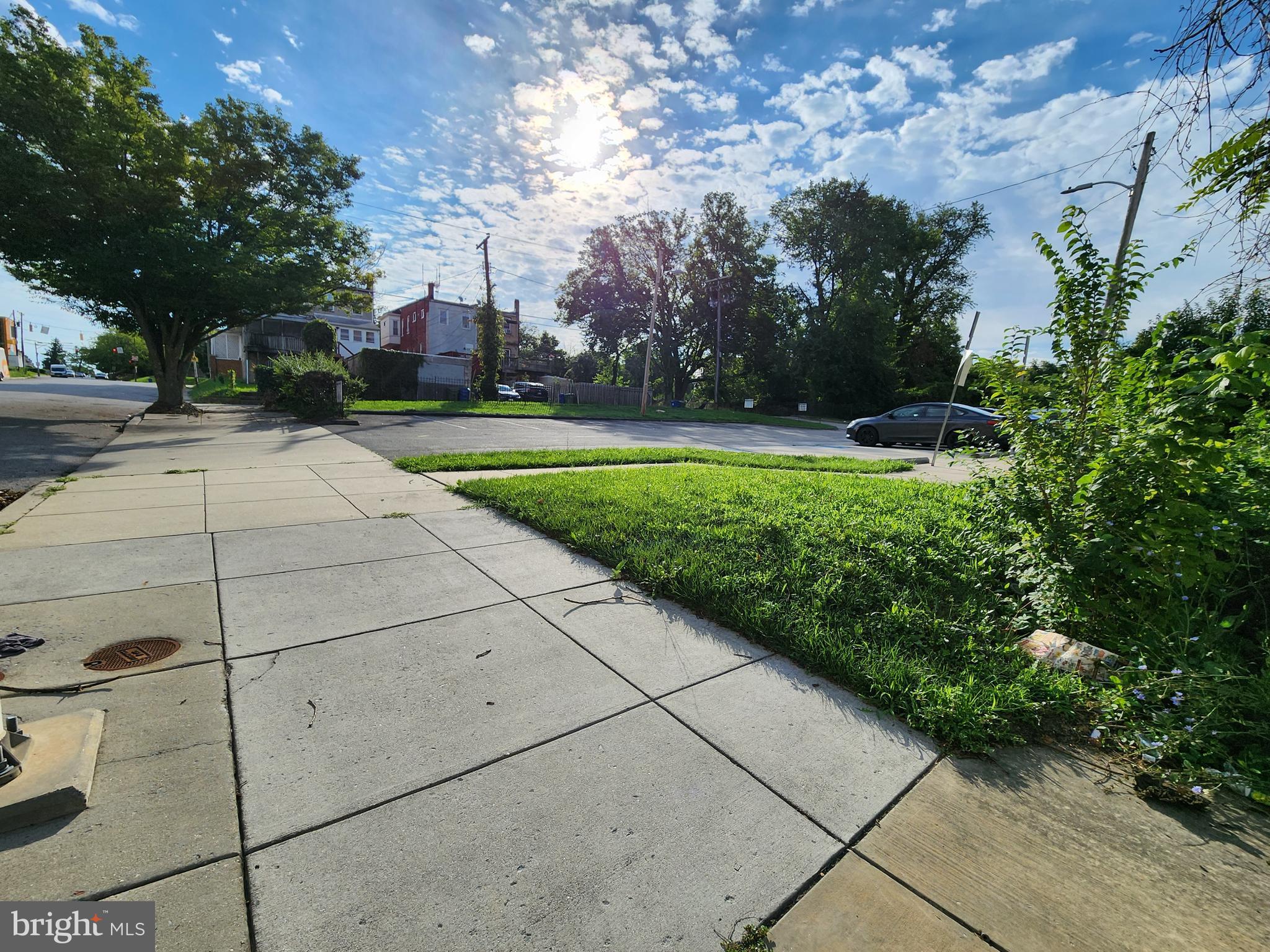 PARK CIRCLE - Residential
