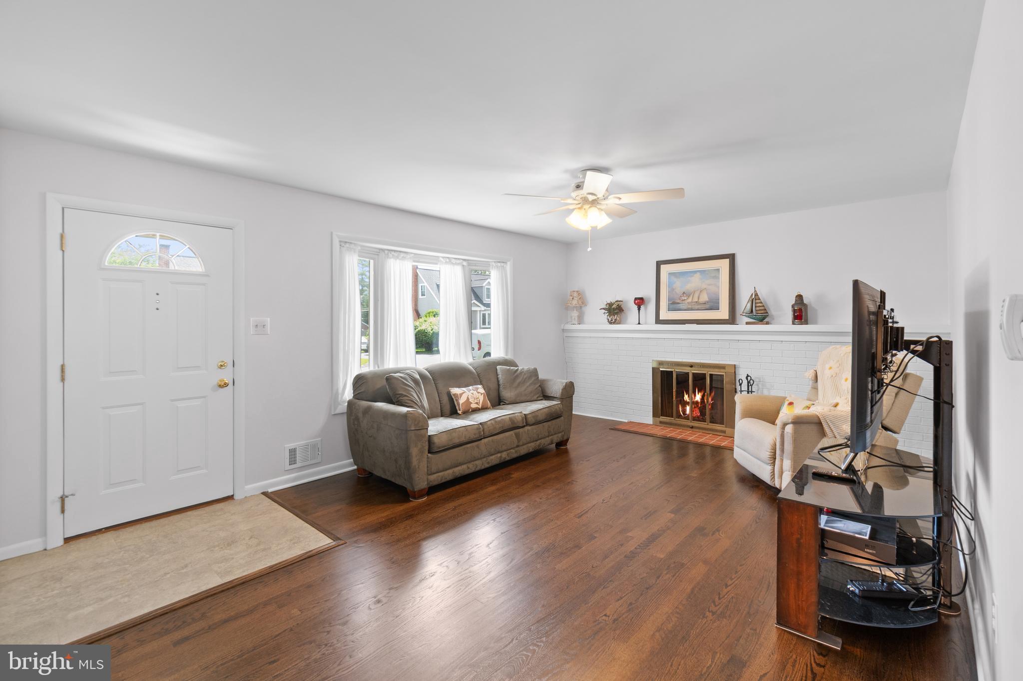 4010 OVERLOOK DRIVE