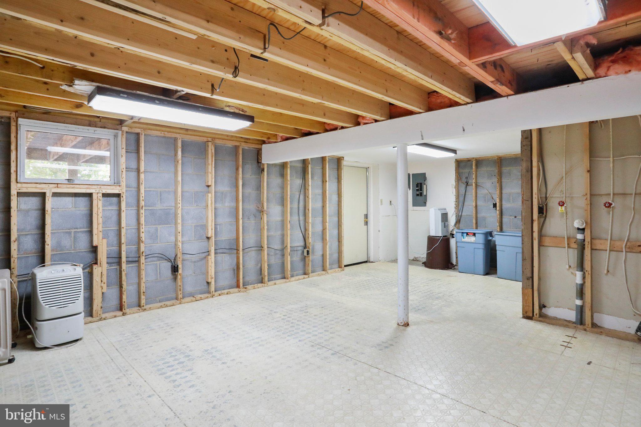 SPRING GAP - Residential