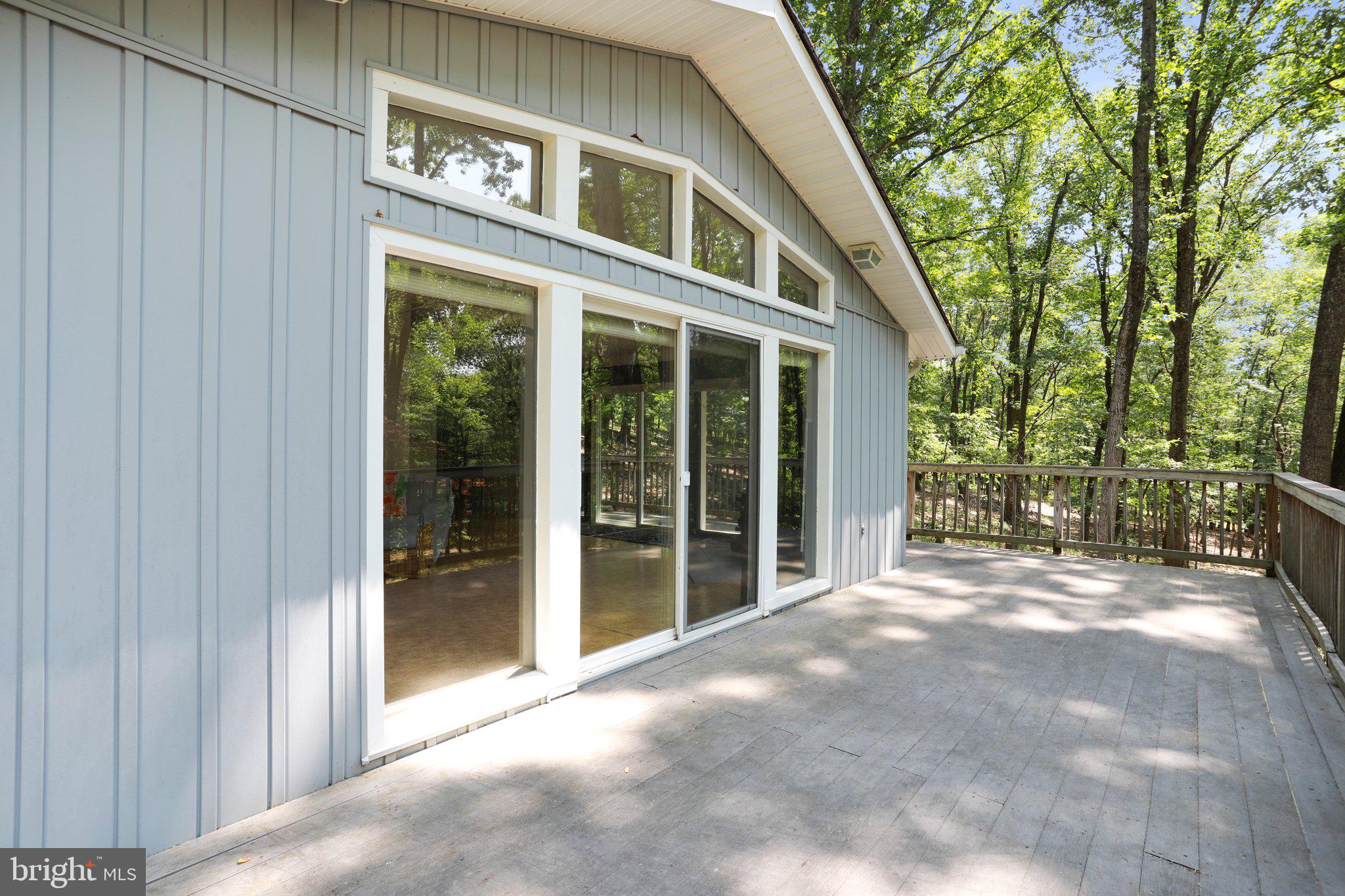 SPRING GAP - Residential