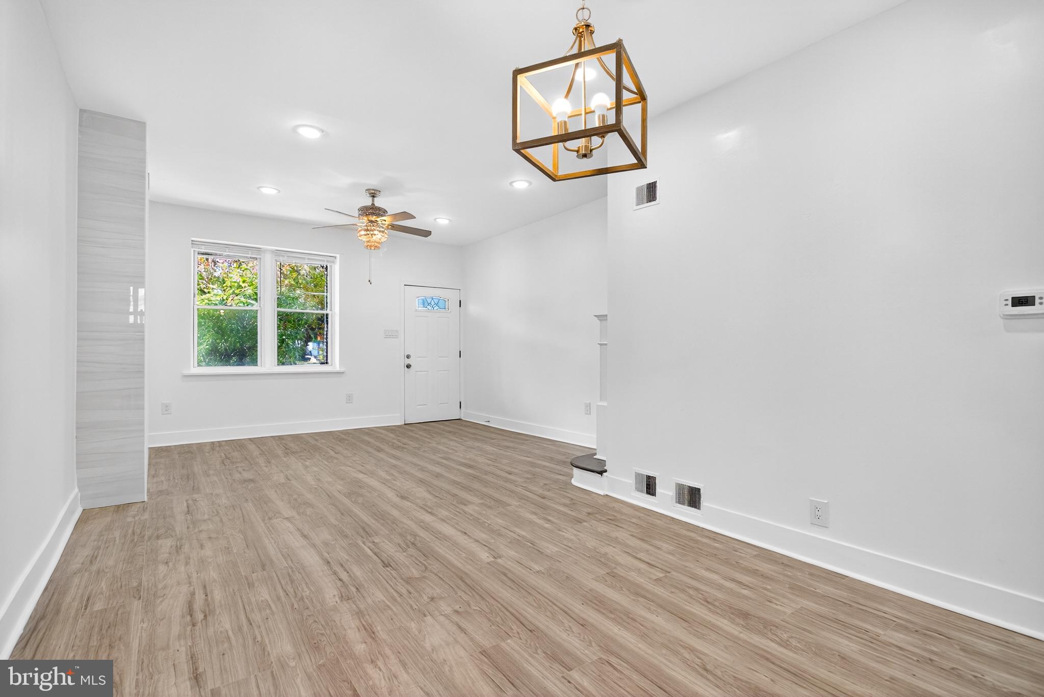 FELTONVILLE - Residential