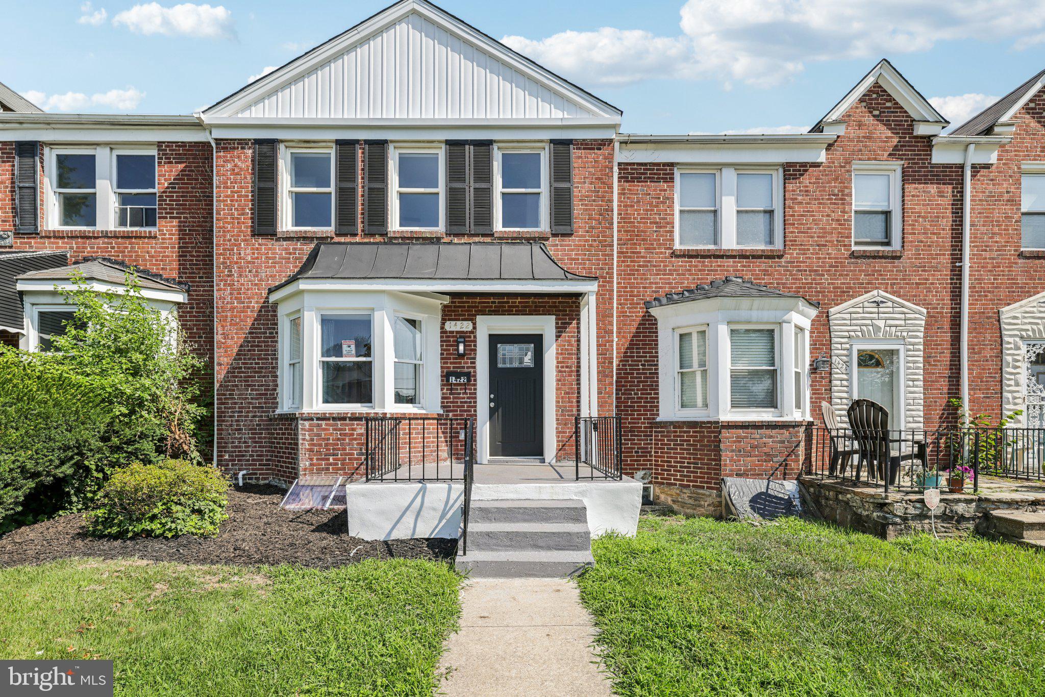 1422 KINGSWAY ROAD