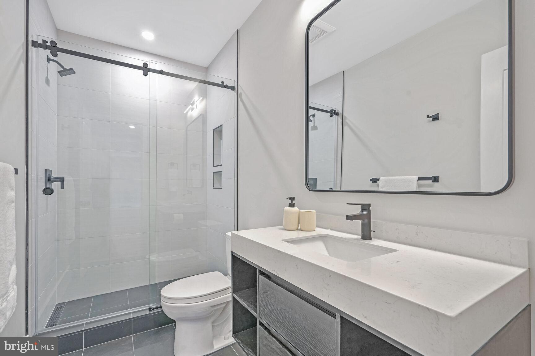 COUNTRY CLUB VILLAGE - Residential