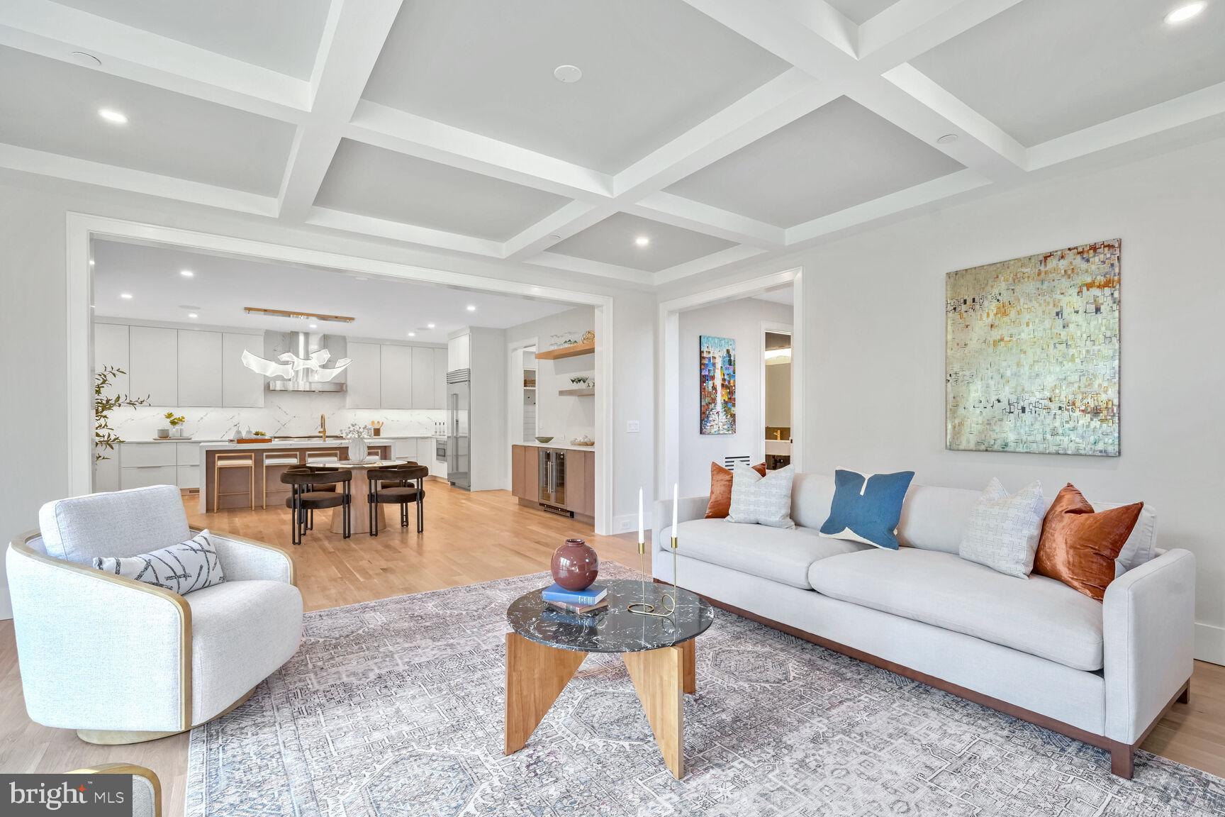 COUNTRY CLUB VILLAGE - Residential