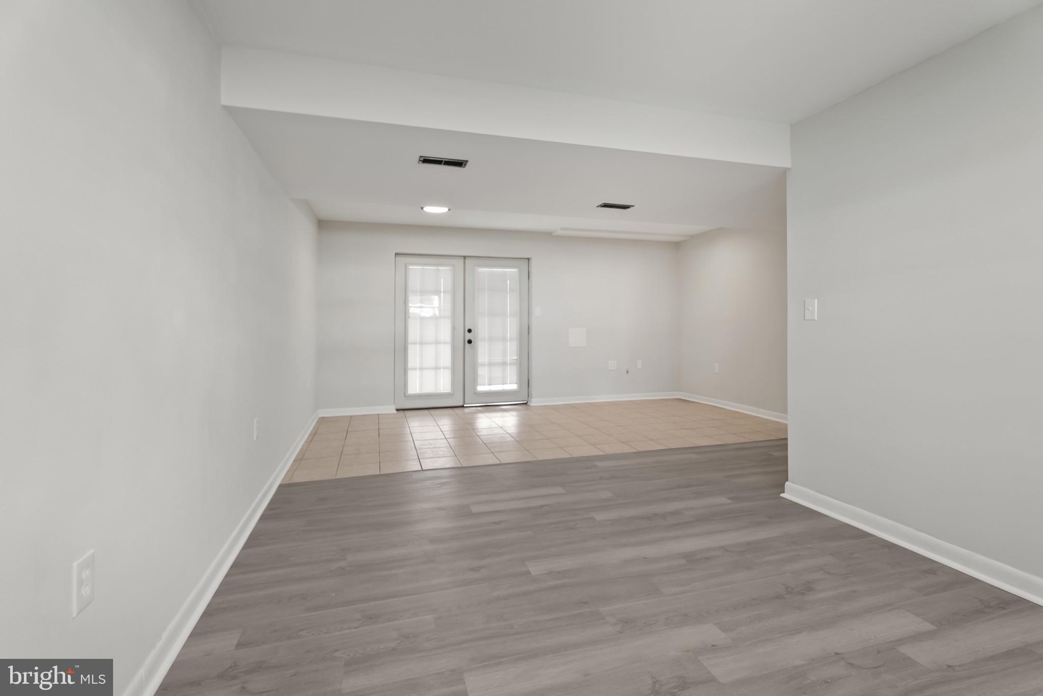 BALTIMORE HIGHLANDS - Residential