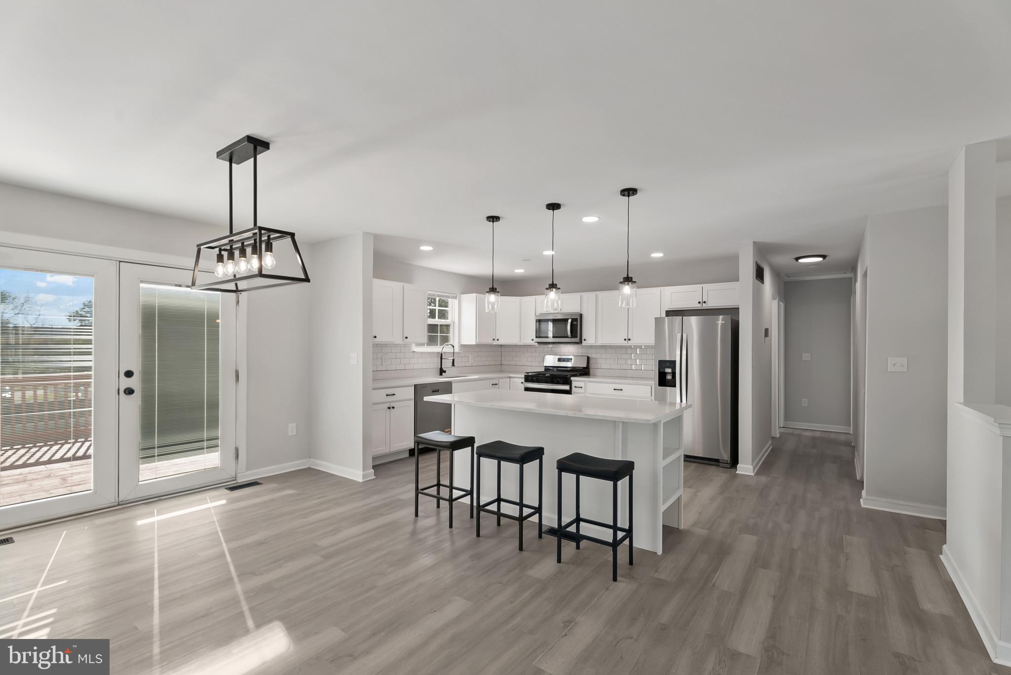 BALTIMORE HIGHLANDS - Residential