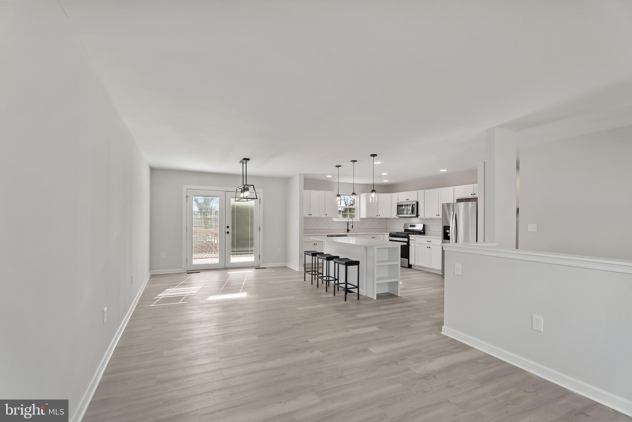 BALTIMORE HIGHLANDS - Residential