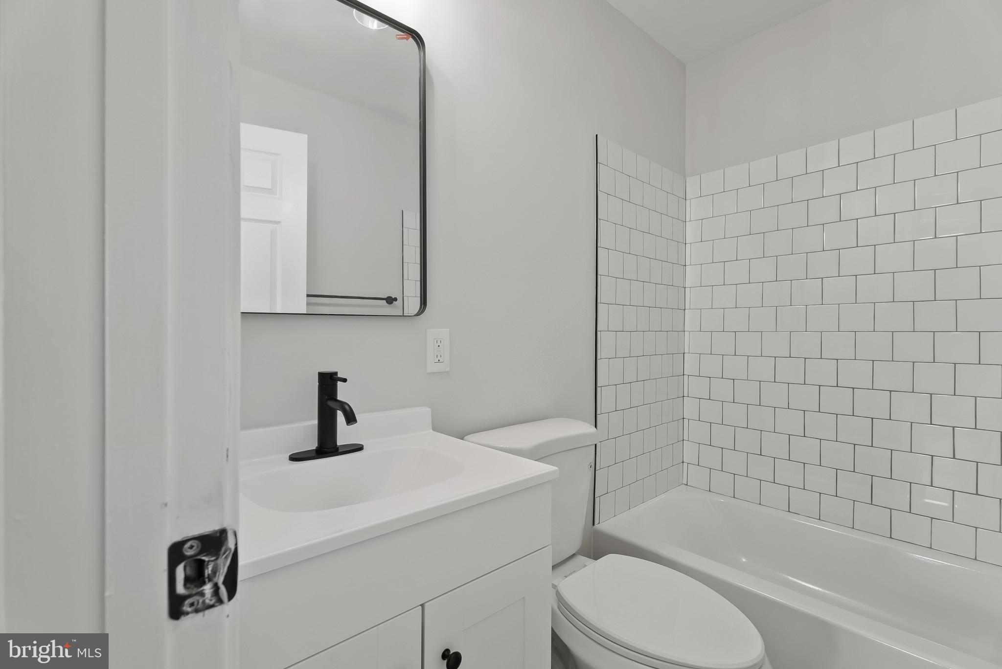 BALTIMORE HIGHLANDS - Residential