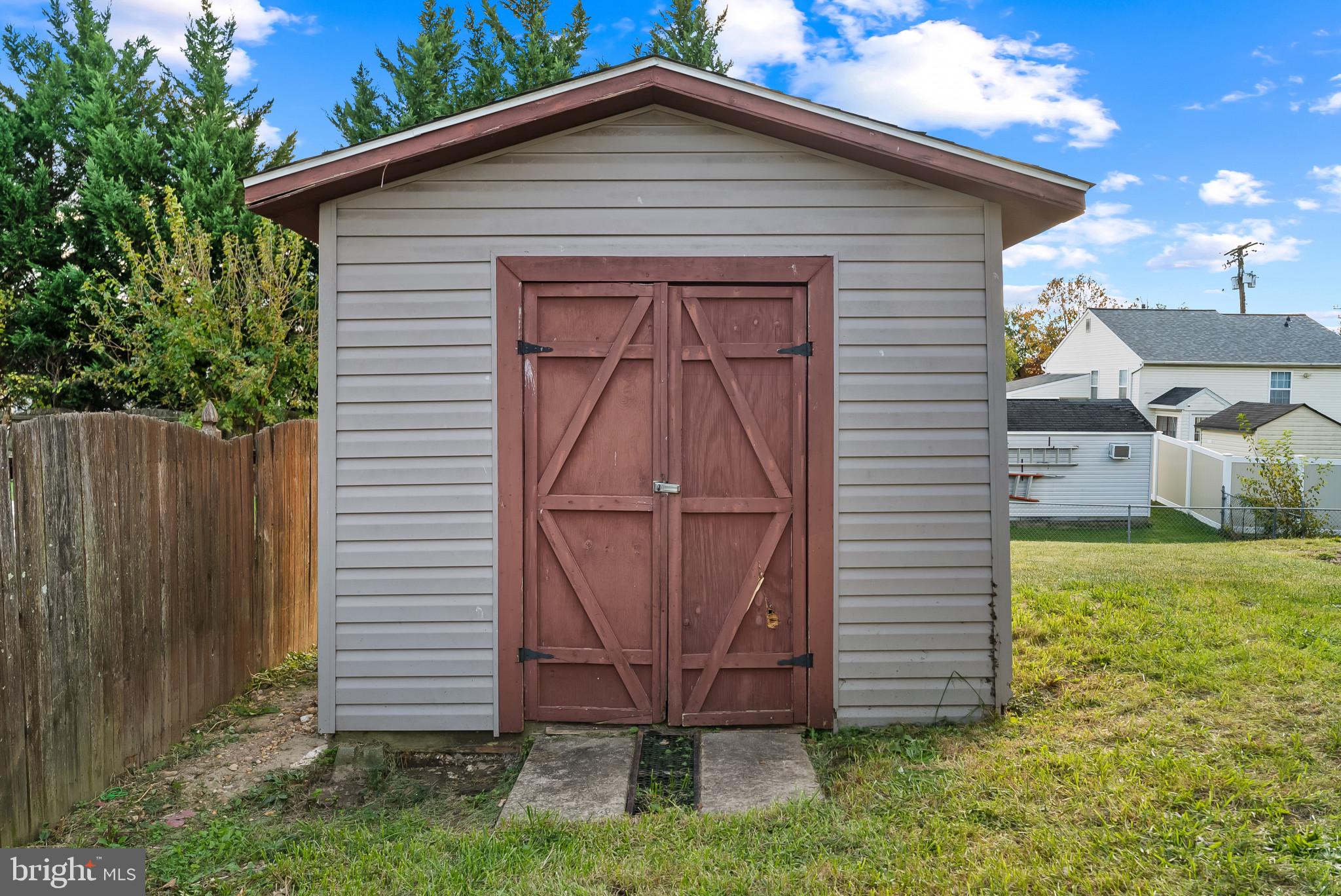BALTIMORE HIGHLANDS - Residential