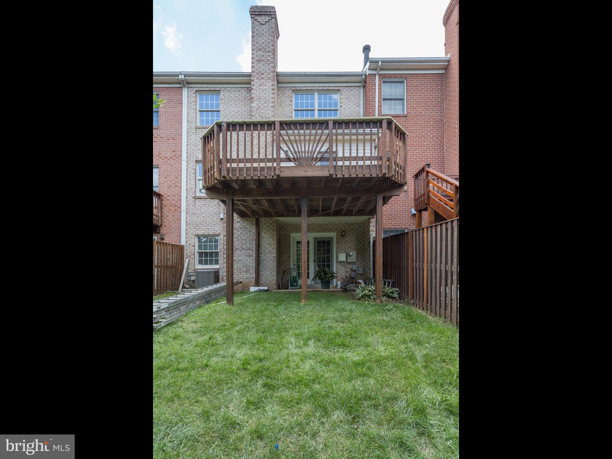 COLONIES OF MADRILLON - Residential Lease