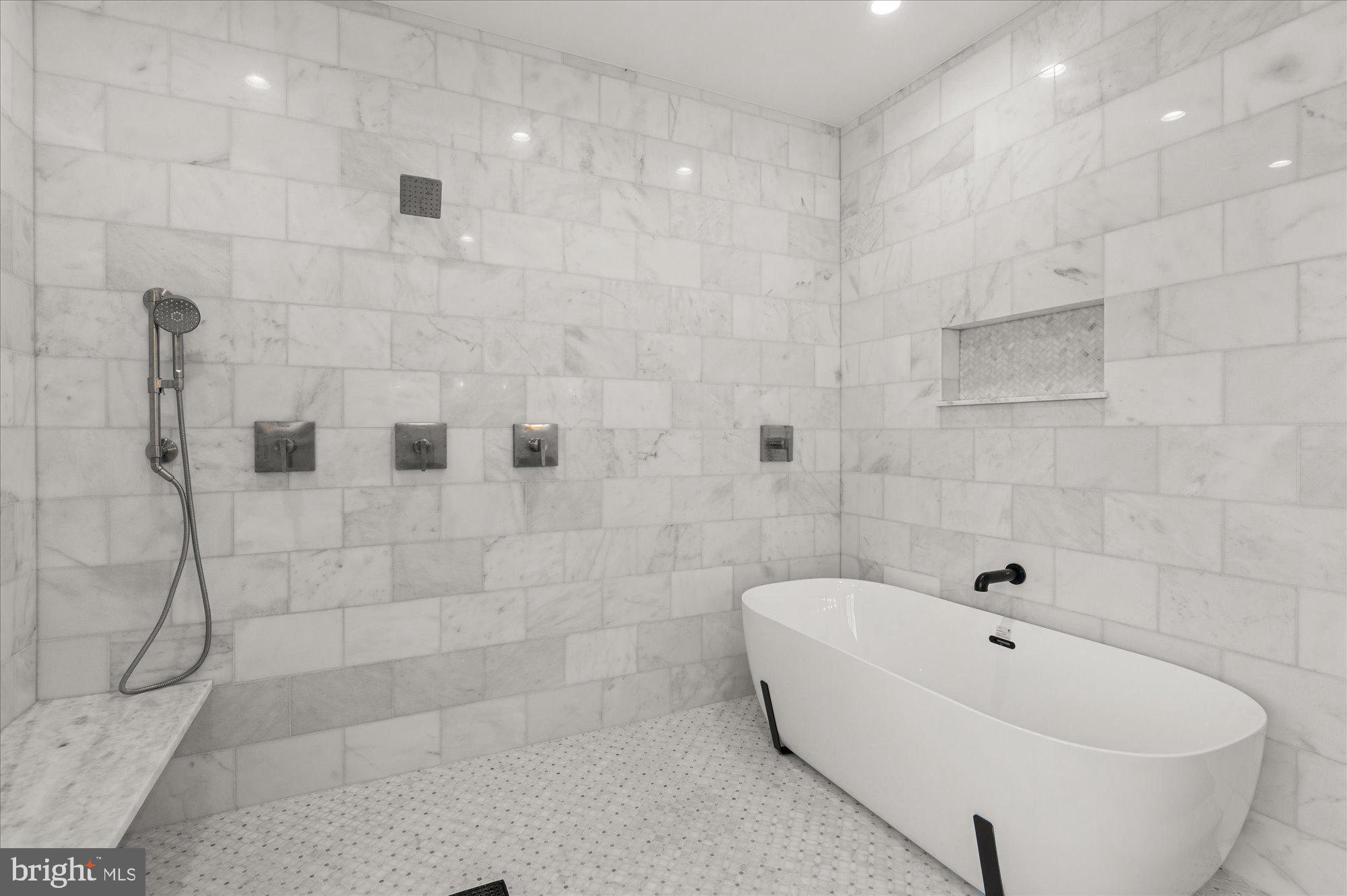 BROYHILL LANGLEY ESTATES - Residential