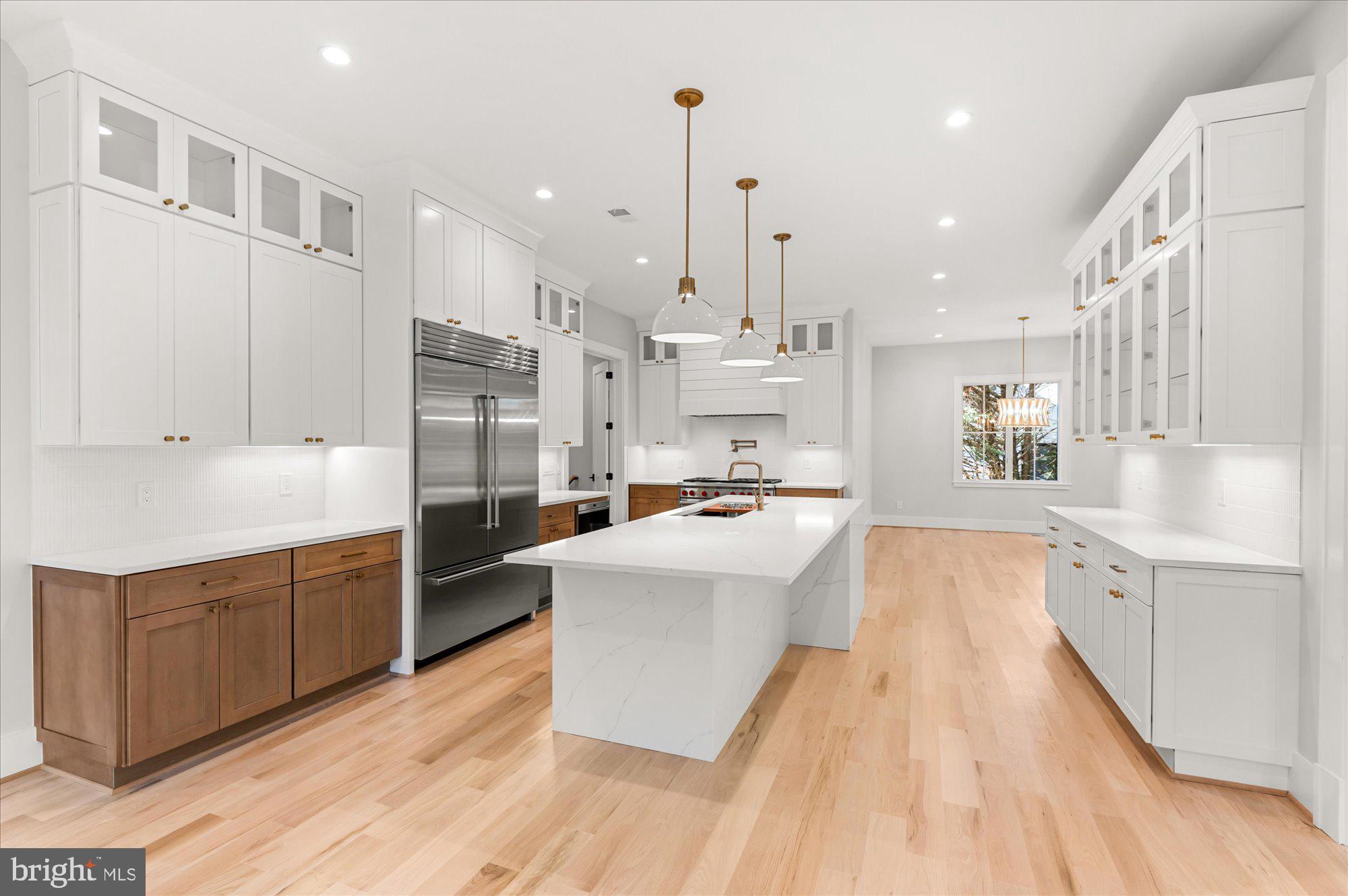 BROYHILL LANGLEY ESTATES - Residential