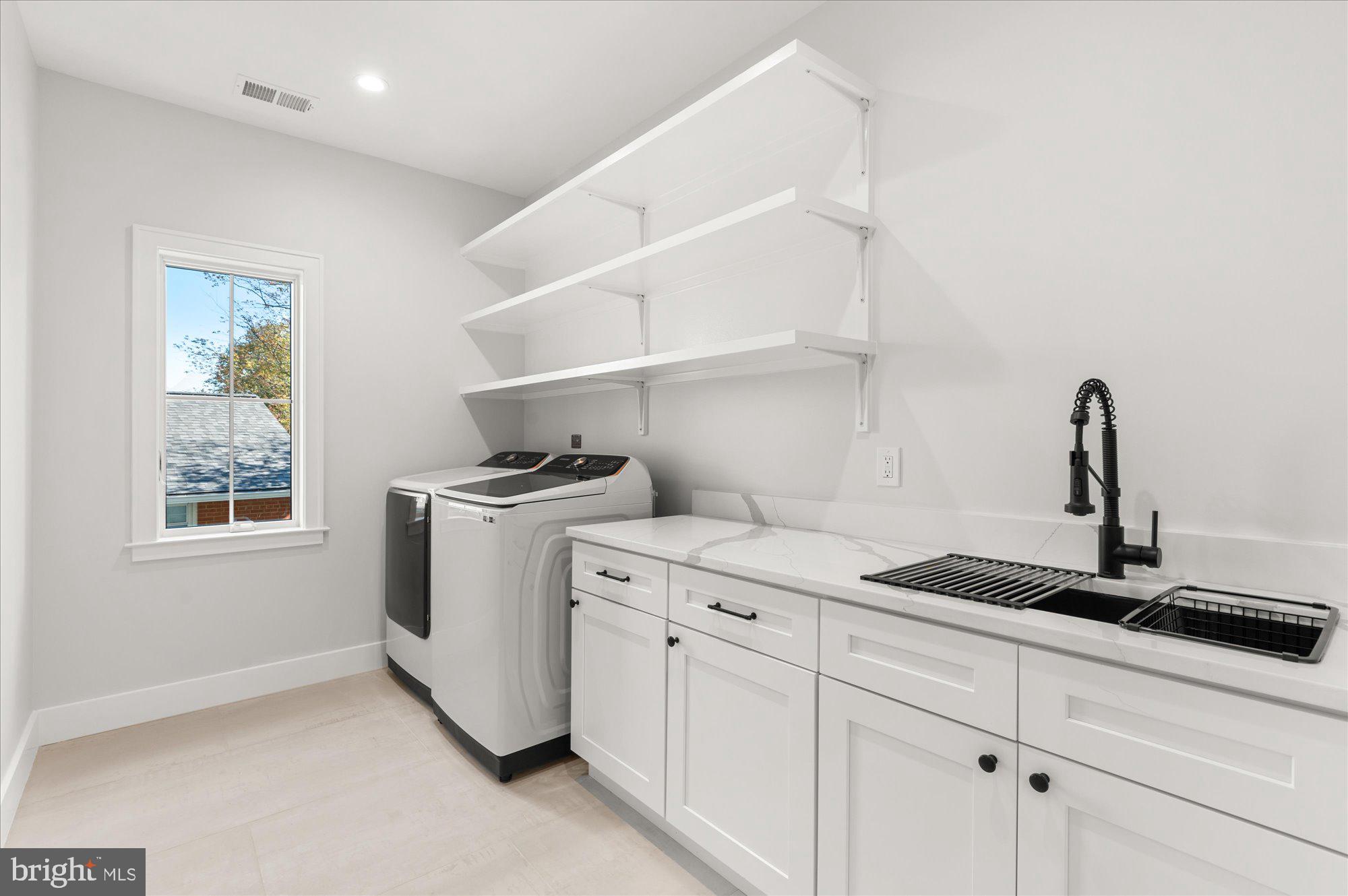 BROYHILL LANGLEY ESTATES - Residential