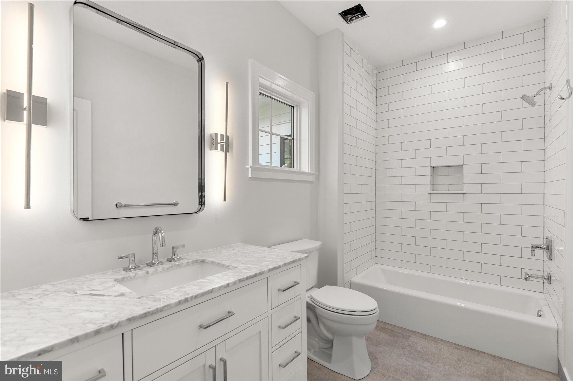 BROYHILL LANGLEY ESTATES - Residential