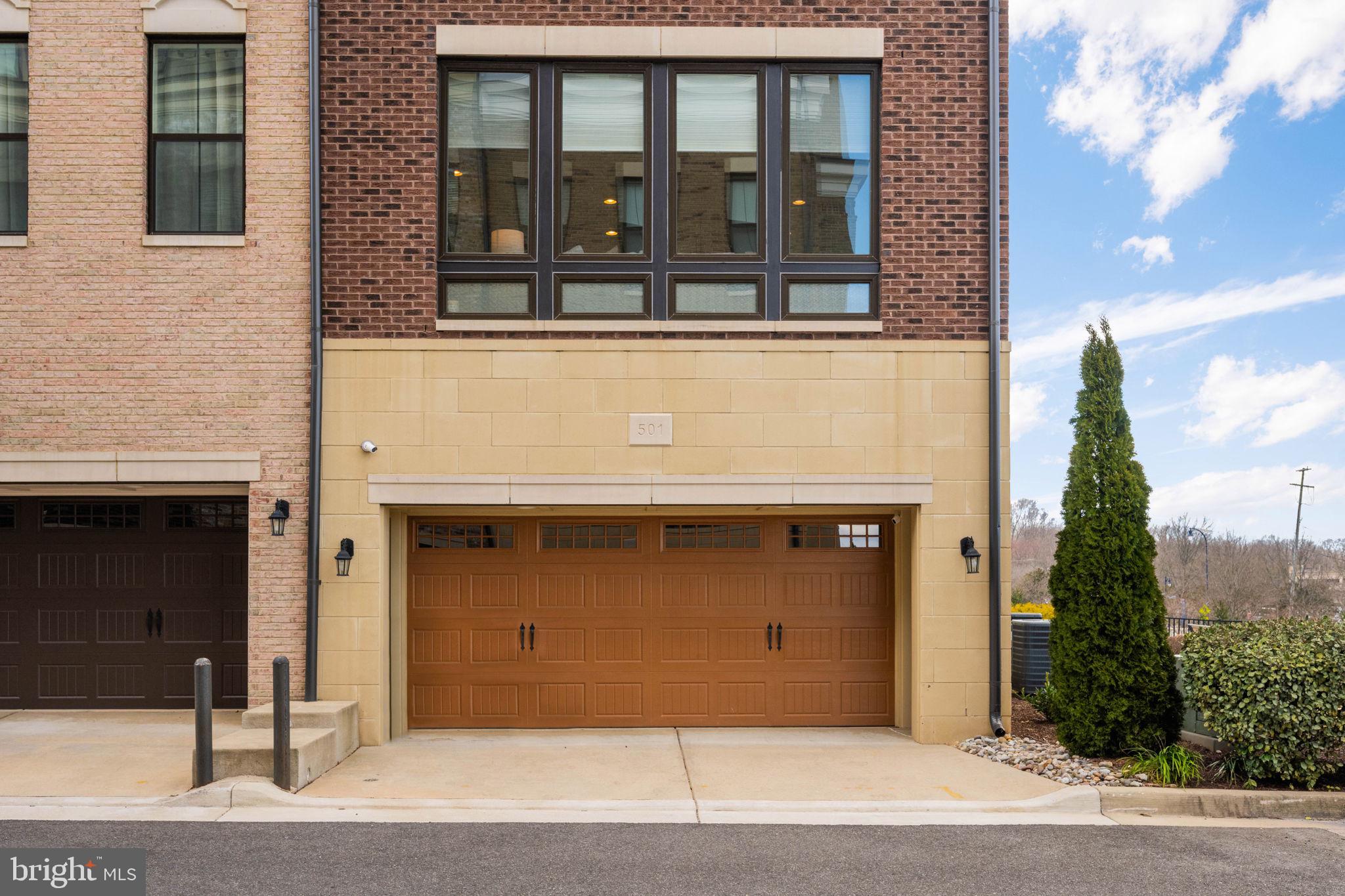 POTOMAC OVERLOOK - Residential