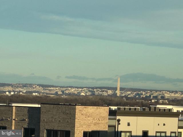 POTOMAC OVERLOOK - Residential