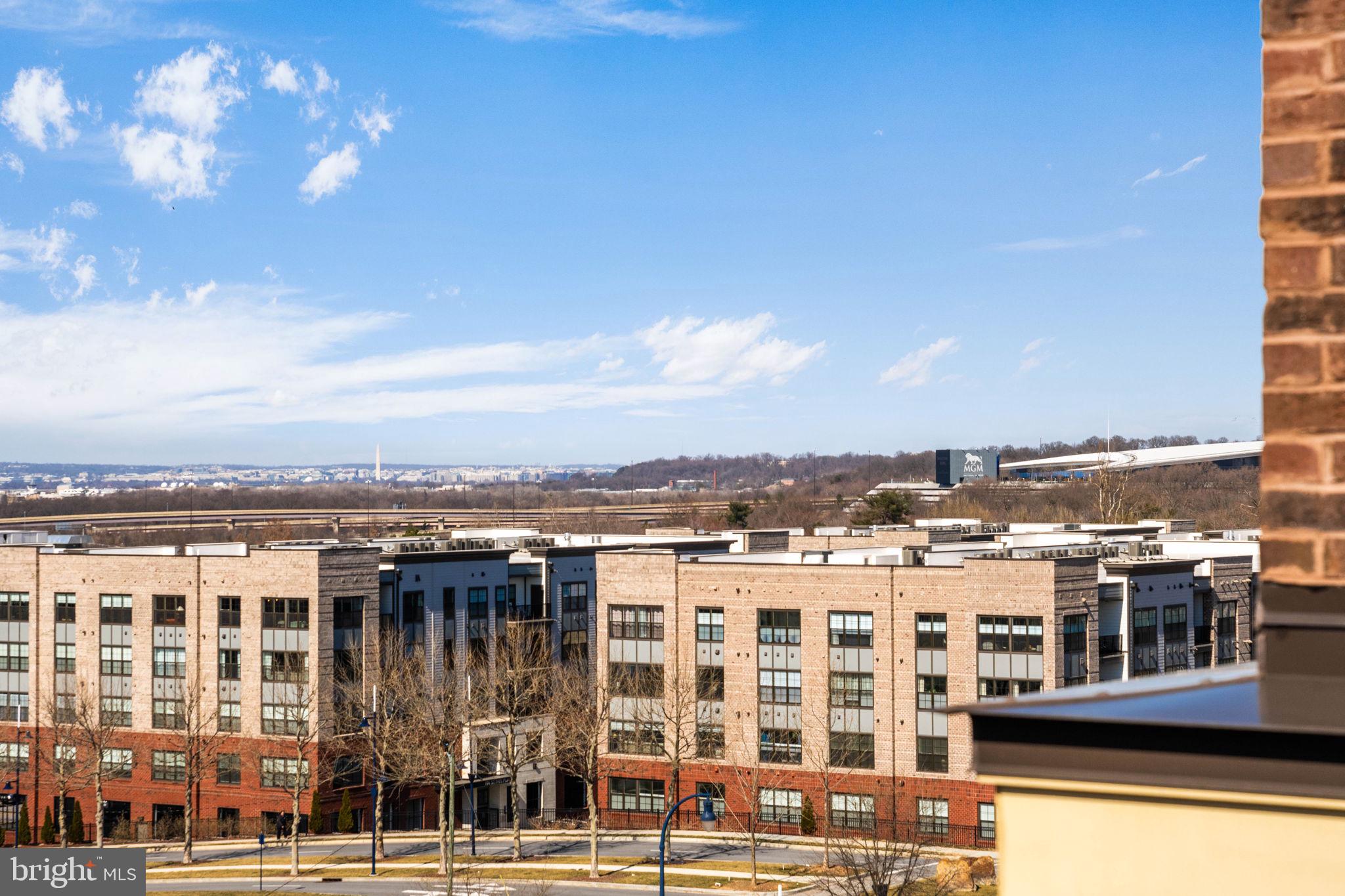 POTOMAC OVERLOOK - Residential