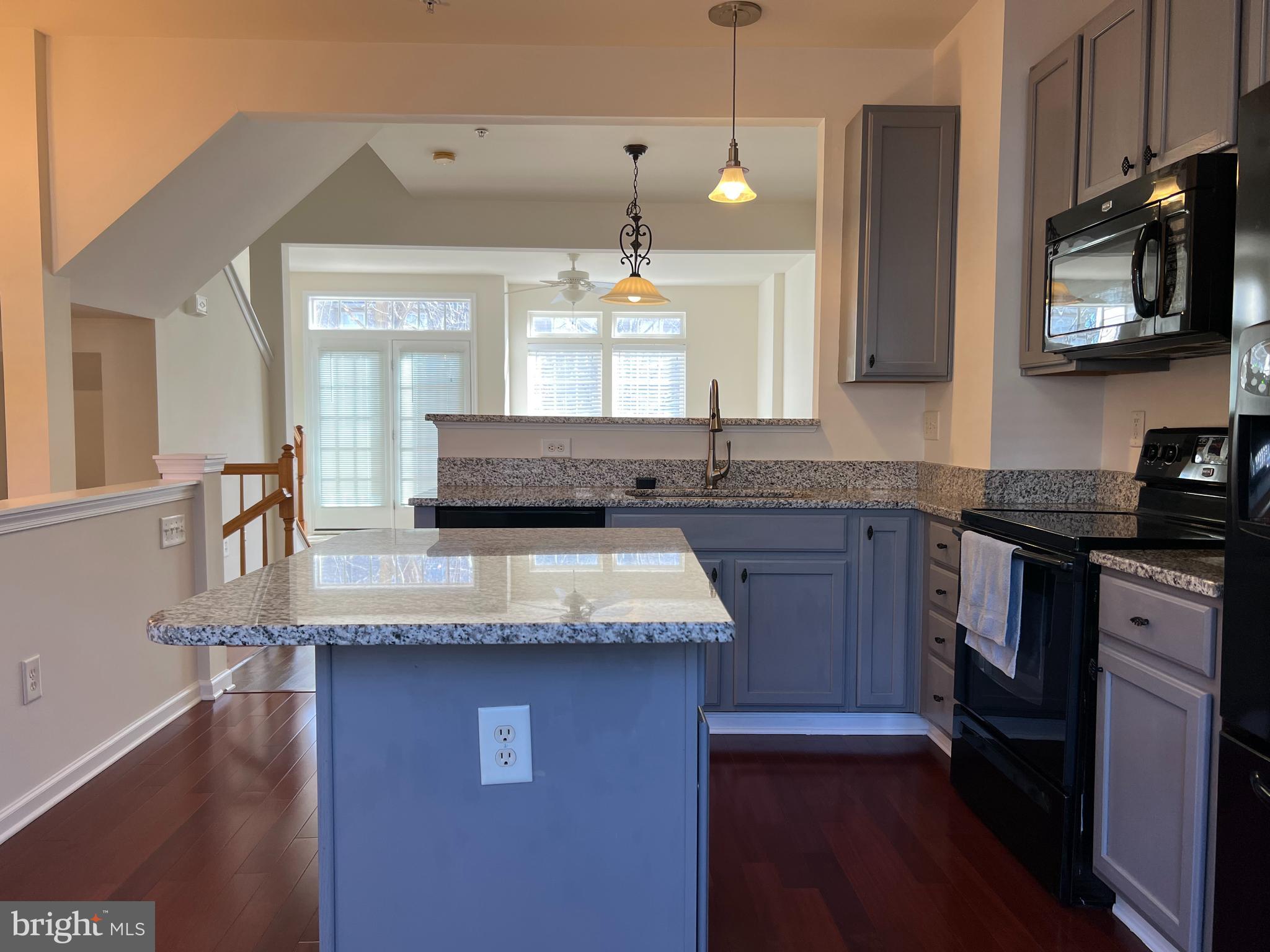 OVERLOOK - Residential