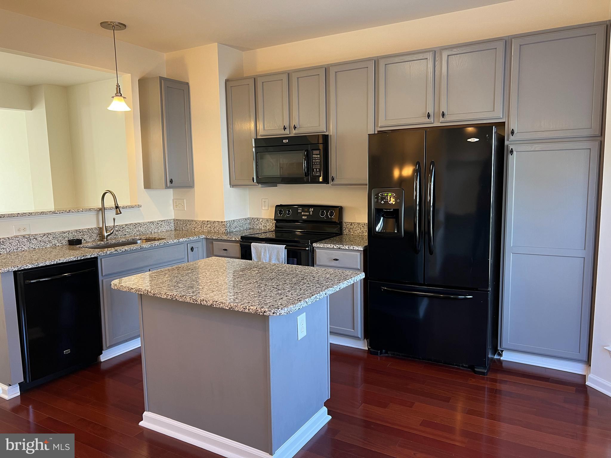 OVERLOOK - Residential