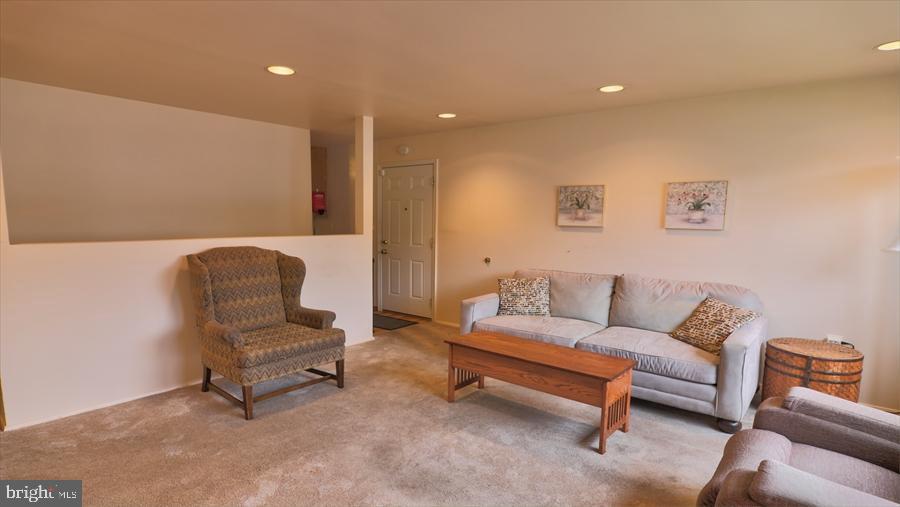 MARYLAND CITY - Residential