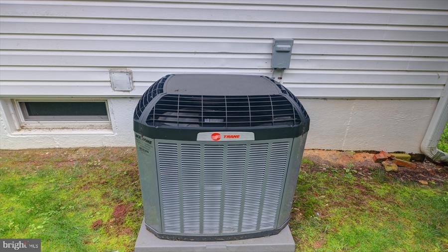 MARYLAND CITY - Residential