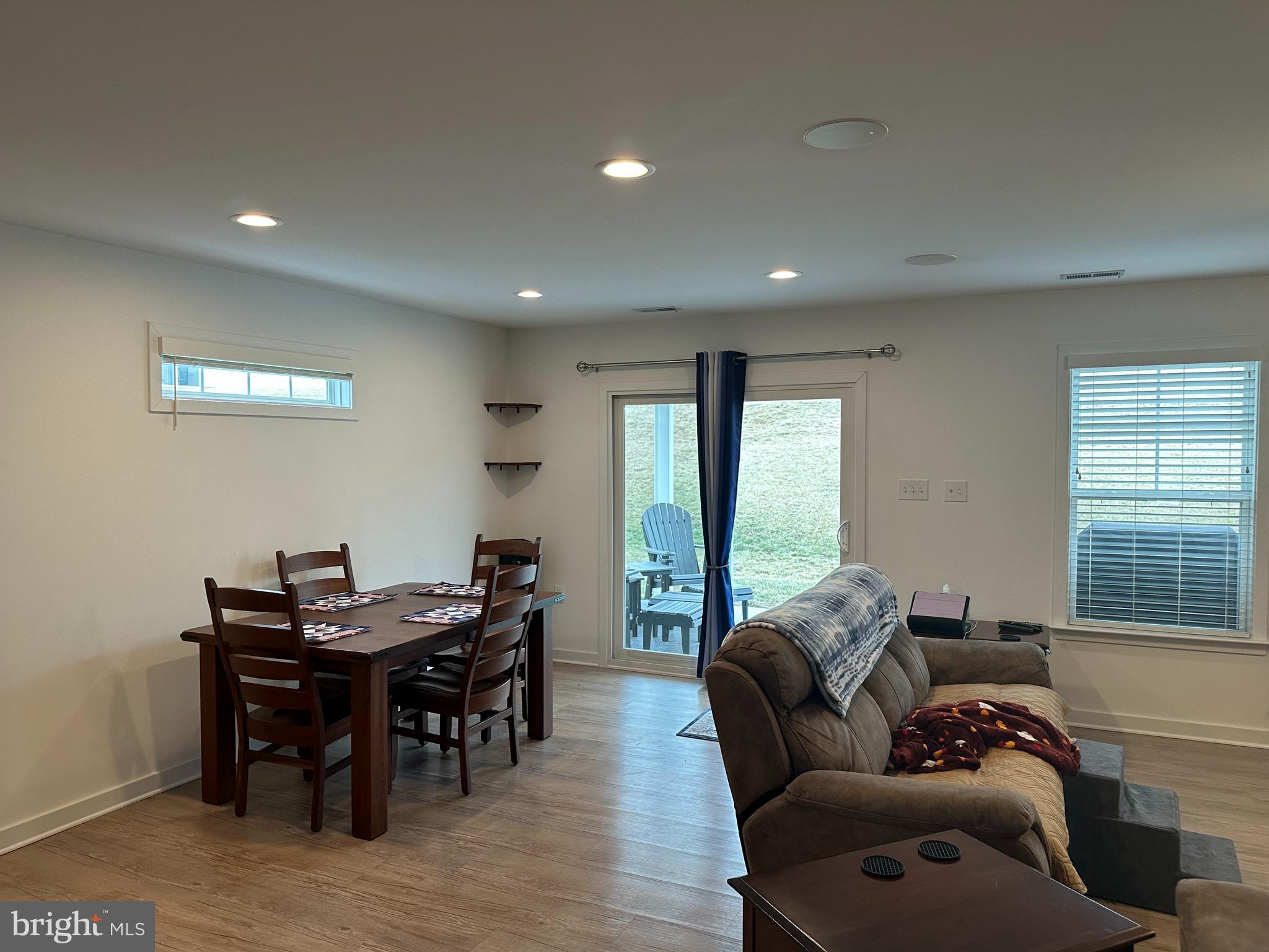 CARDINAL POINTE - Residential