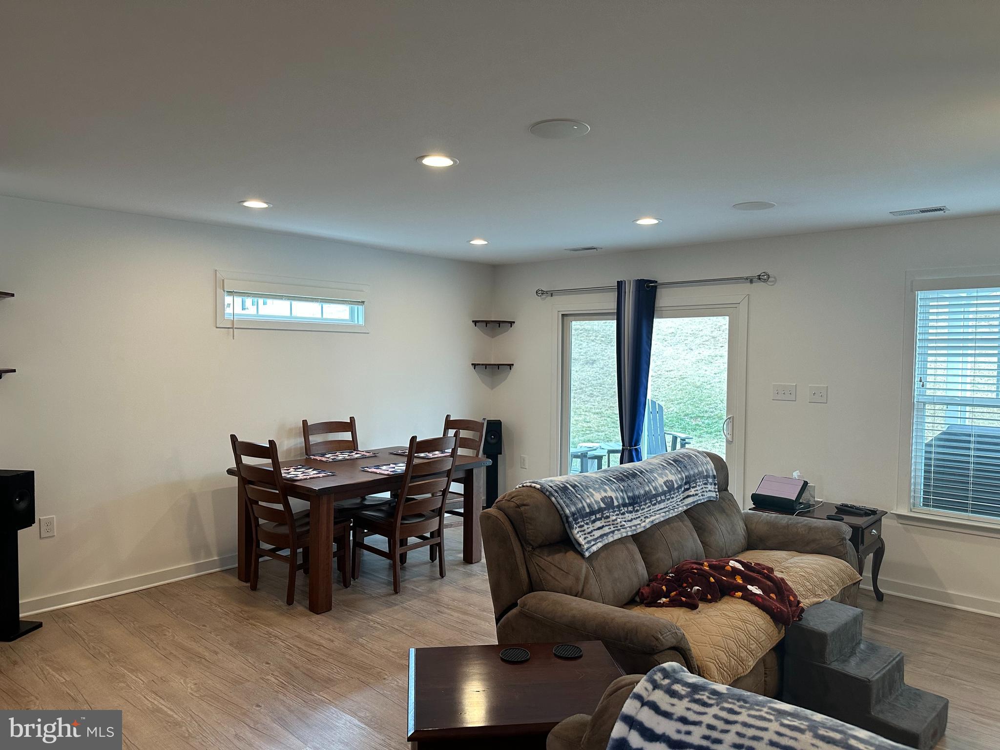 CARDINAL POINTE - Residential