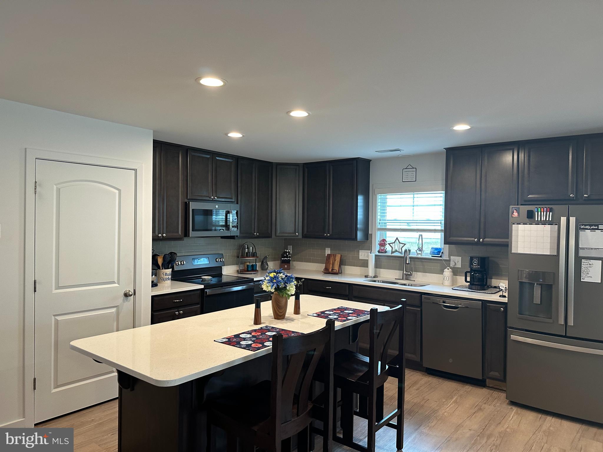 CARDINAL POINTE - Residential