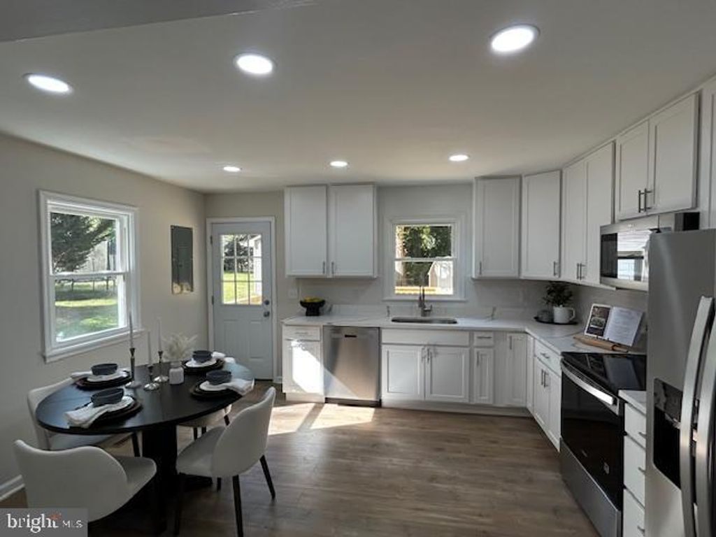 Photo of 213 Slippery Hill Ln, QUEENSTOWN, MD 21658 (MLS # MDQA2014952)