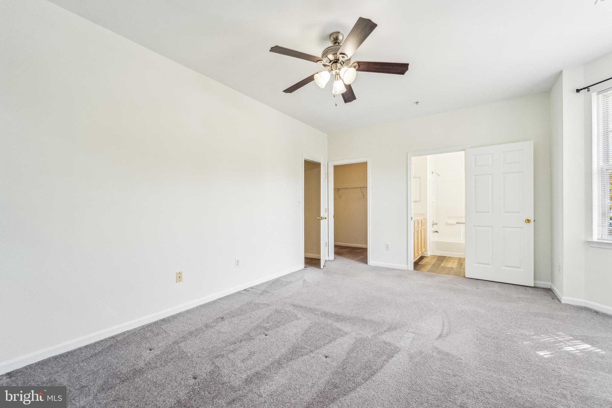 SCOTTS CROSSING - Residential