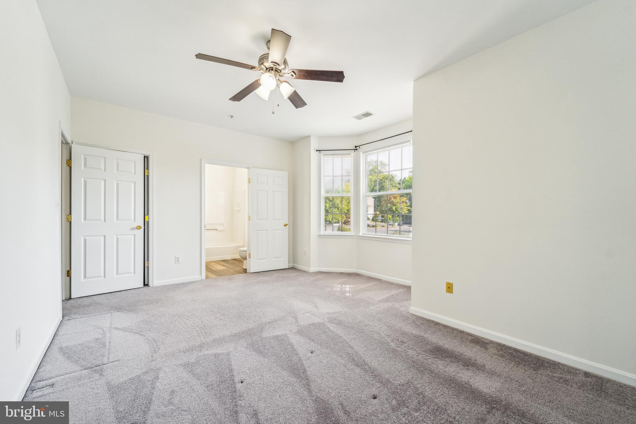 SCOTTS CROSSING - Residential