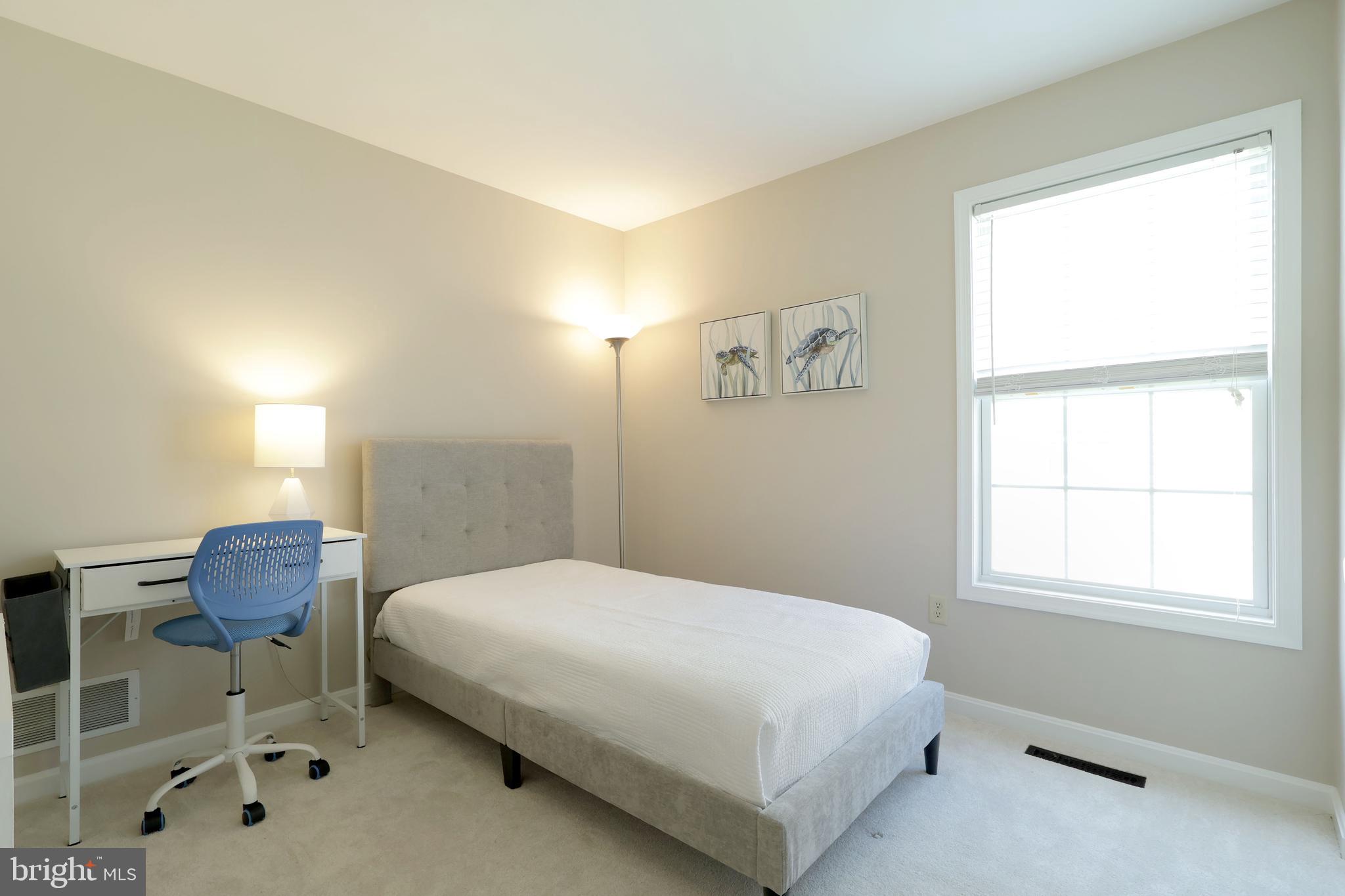 GREENLEAF MANOR - Residential