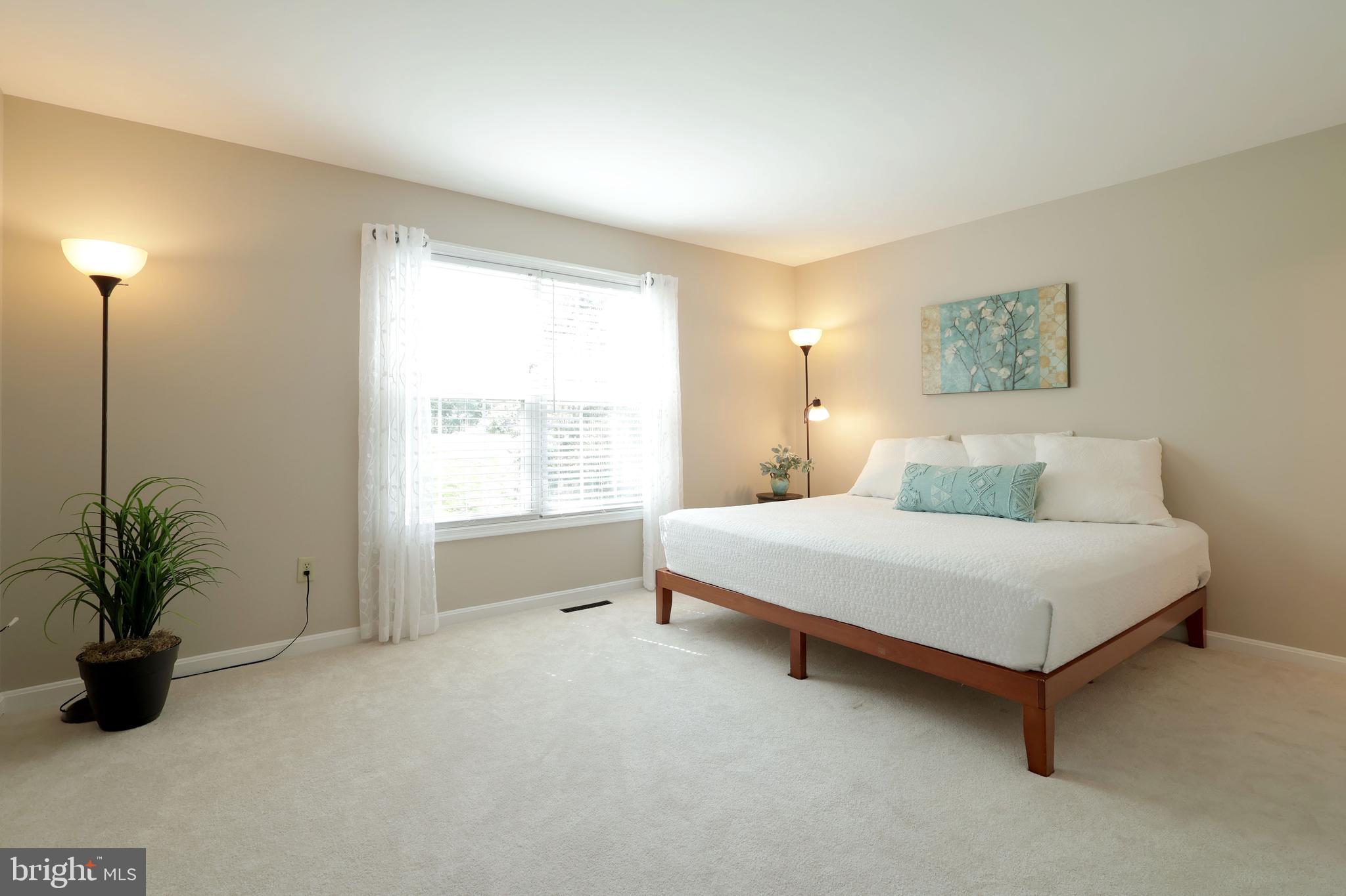 GREENLEAF MANOR - Residential