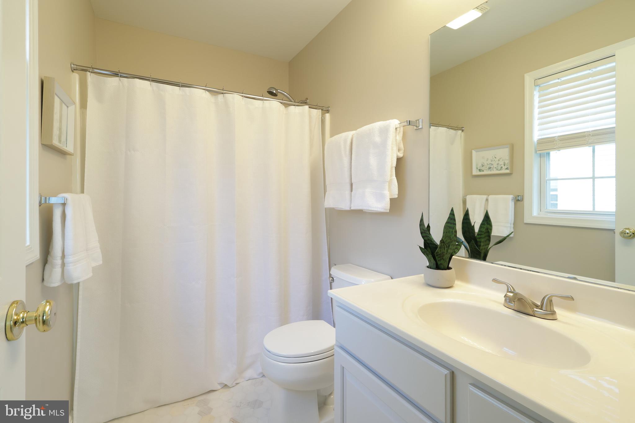 GREENLEAF MANOR - Residential