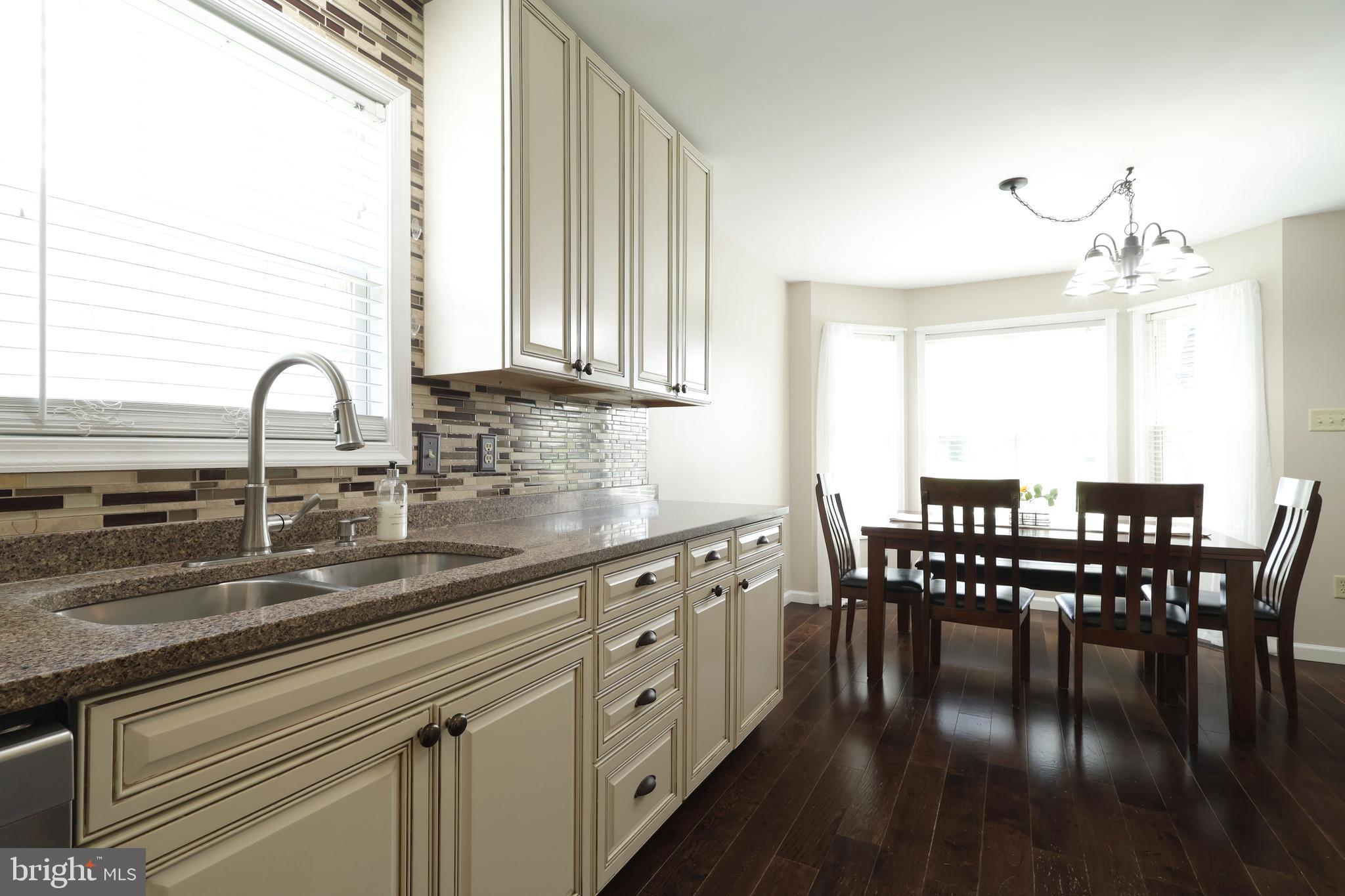 GREENLEAF MANOR - Residential