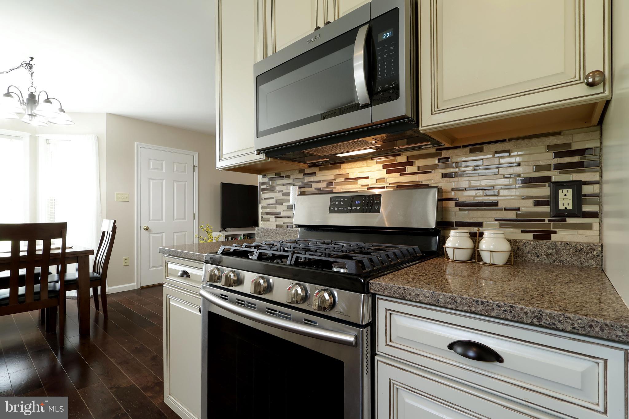 GREENLEAF MANOR - Residential