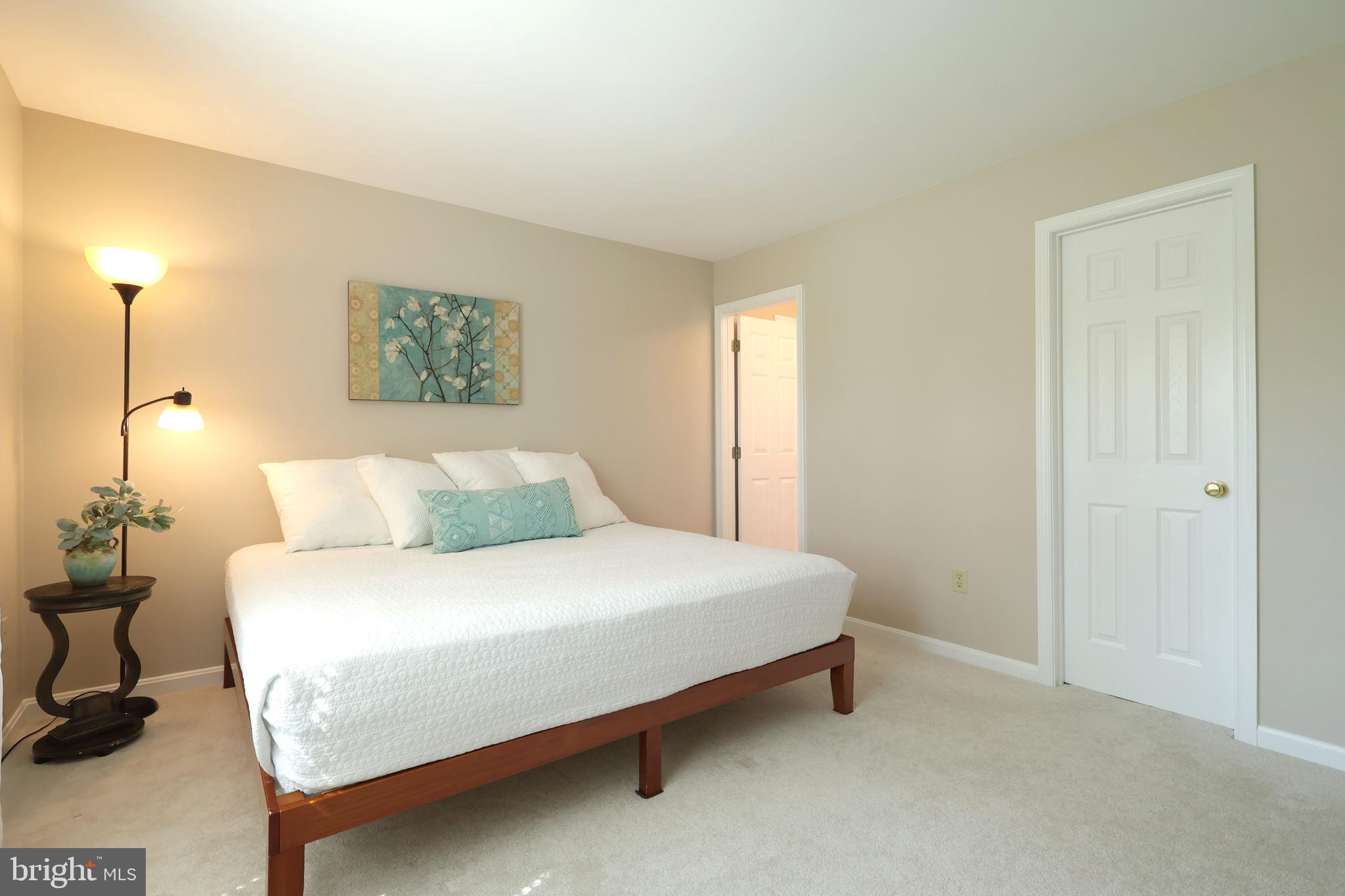 GREENLEAF MANOR - Residential