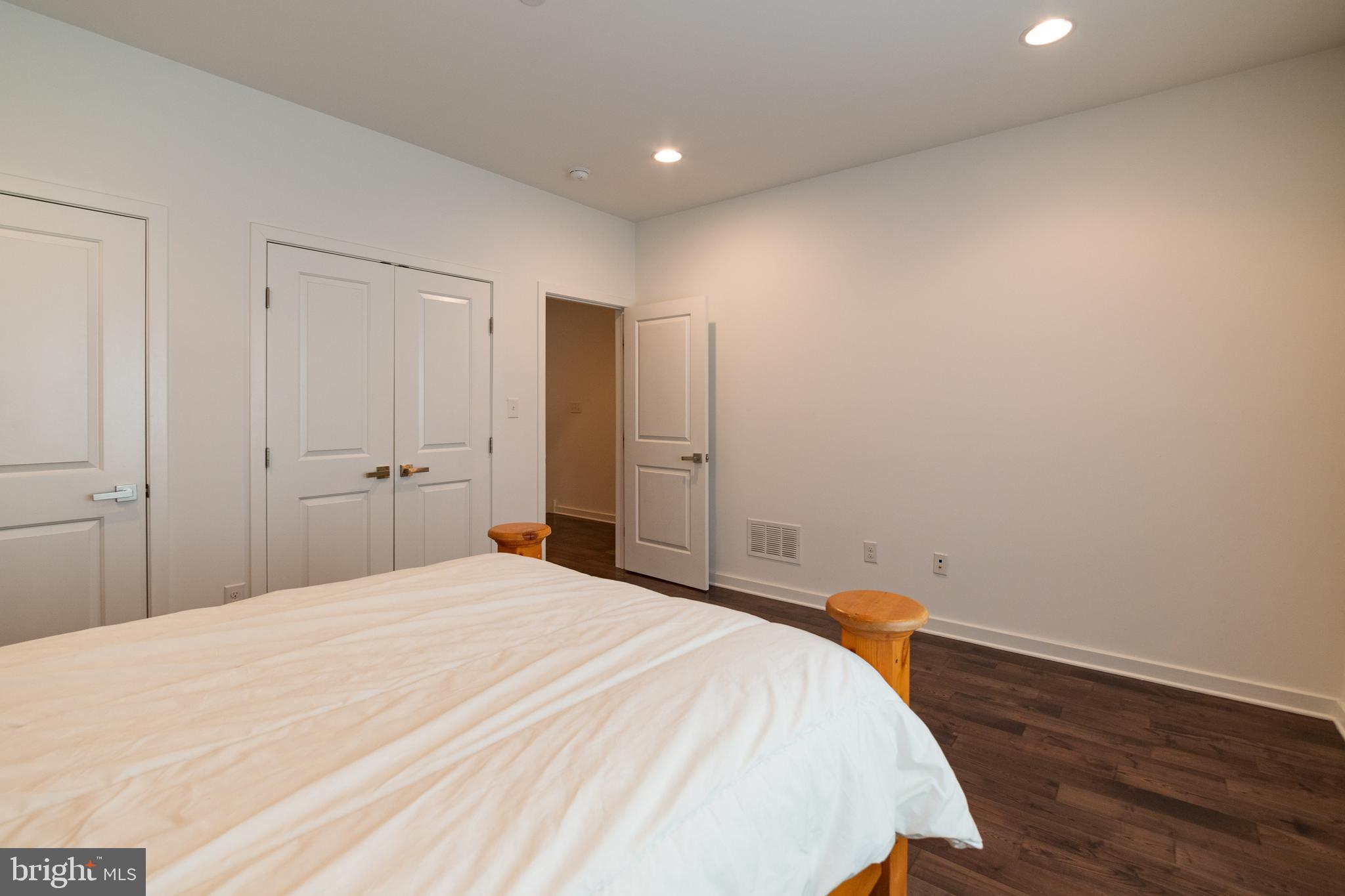 BREWERYTOWN - Residential Lease