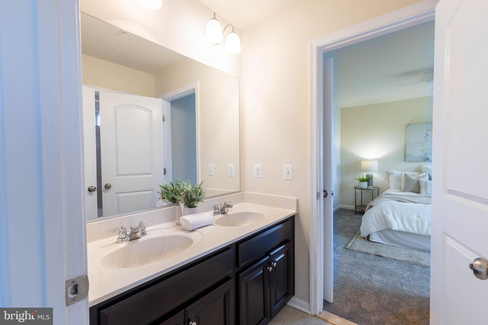 PERRY HALL - Residential Lease