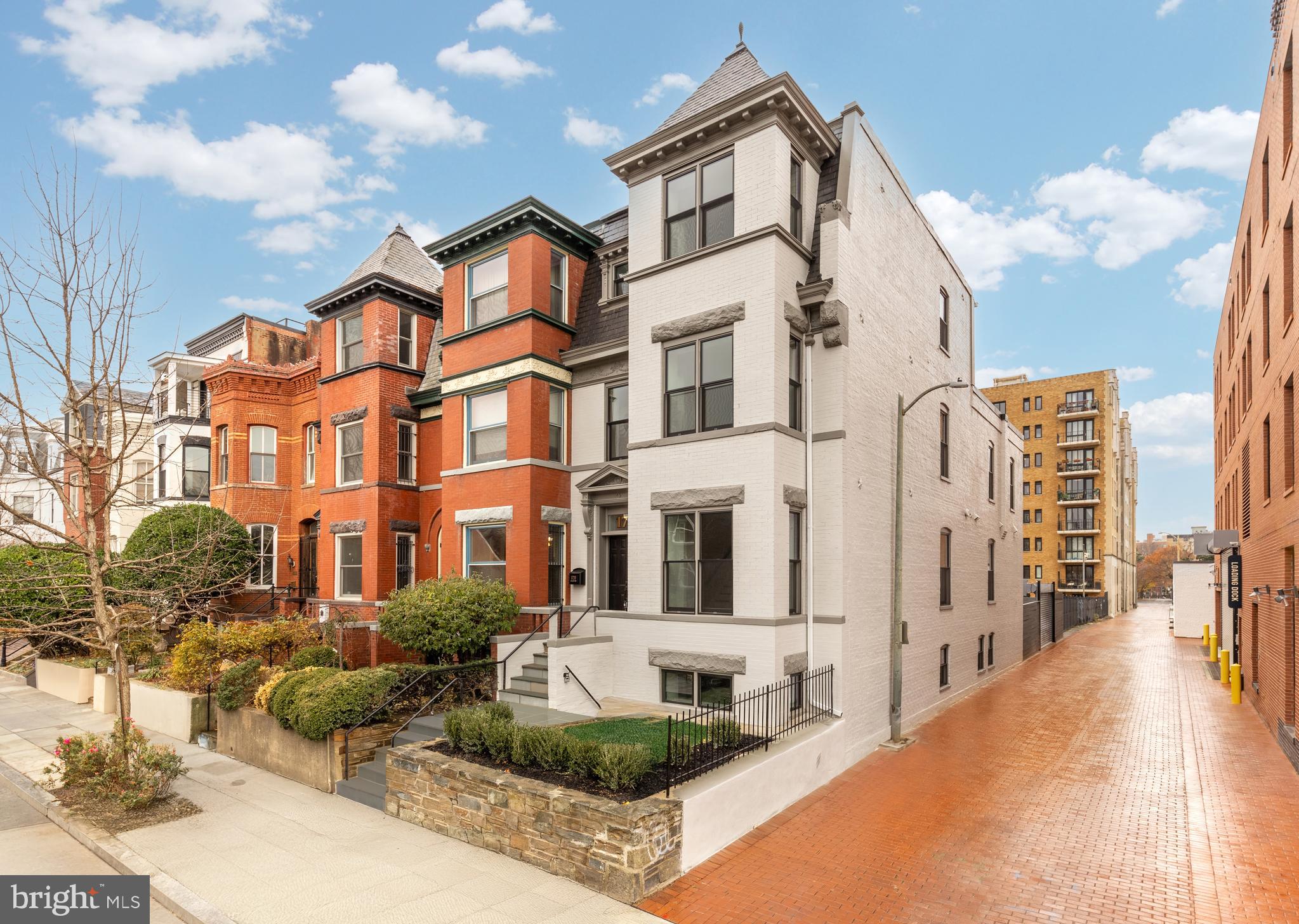 LOGAN CIRCLE - Residential